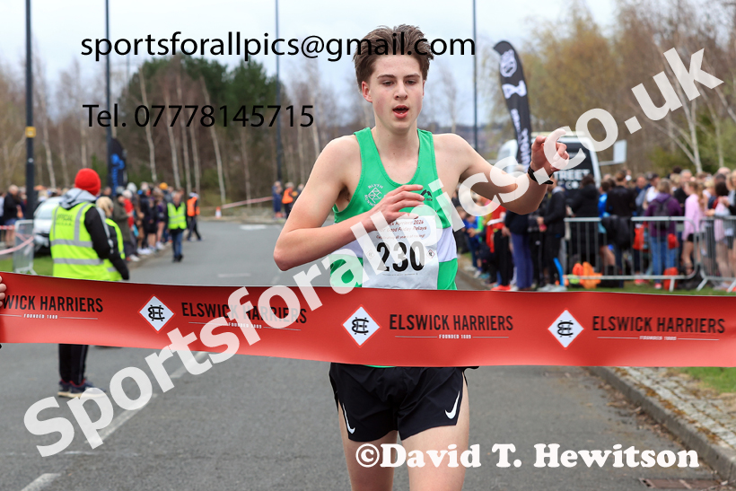 Boys and Girls Under-16s, 2026 Elswick Harriers Good Friday Road Relays and Young Athletes, Newburn,  Newcastle upon Tyne. Photo: David T. Hewitson/Sports for All Pics